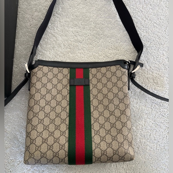 Gucci Handbags - Gucci Beige and Black Monogram crossbody Messenger Bag